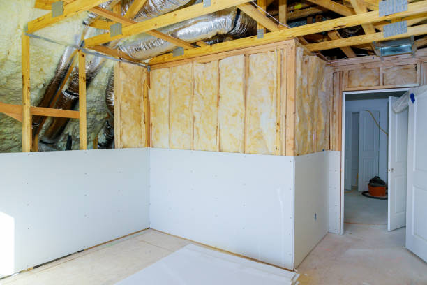 Best Insulation Replacement Services  in Hartford, SD